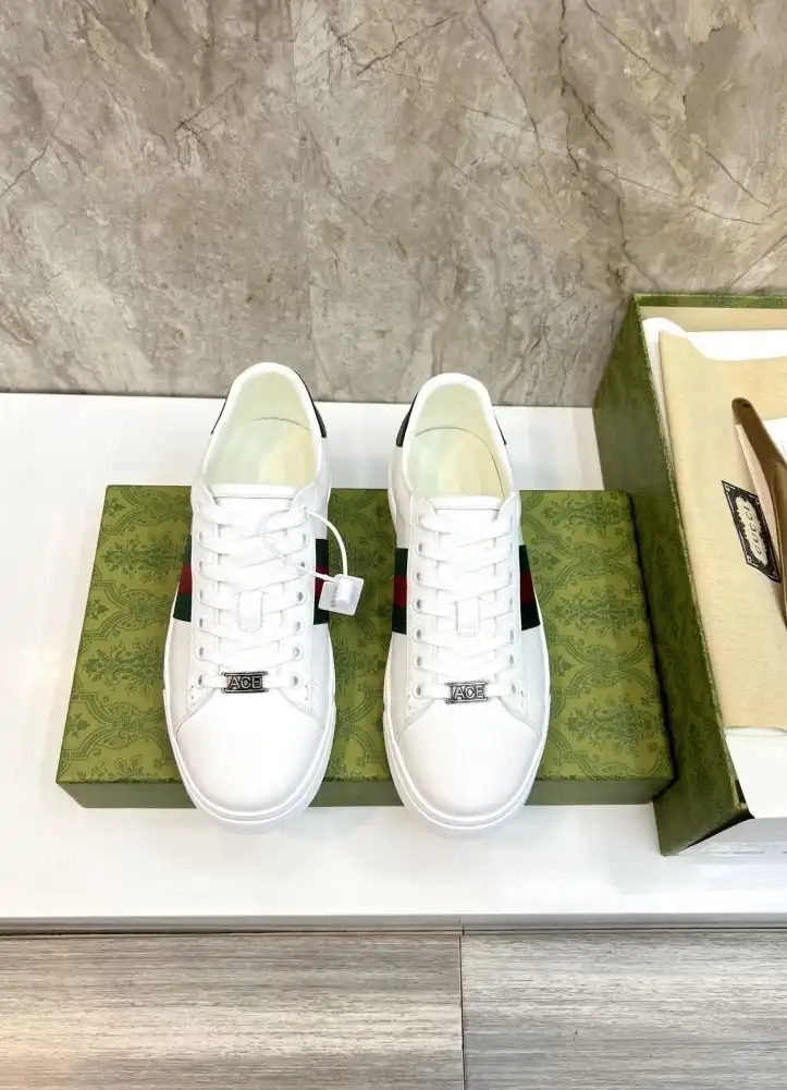 hype Gucci Sneakers