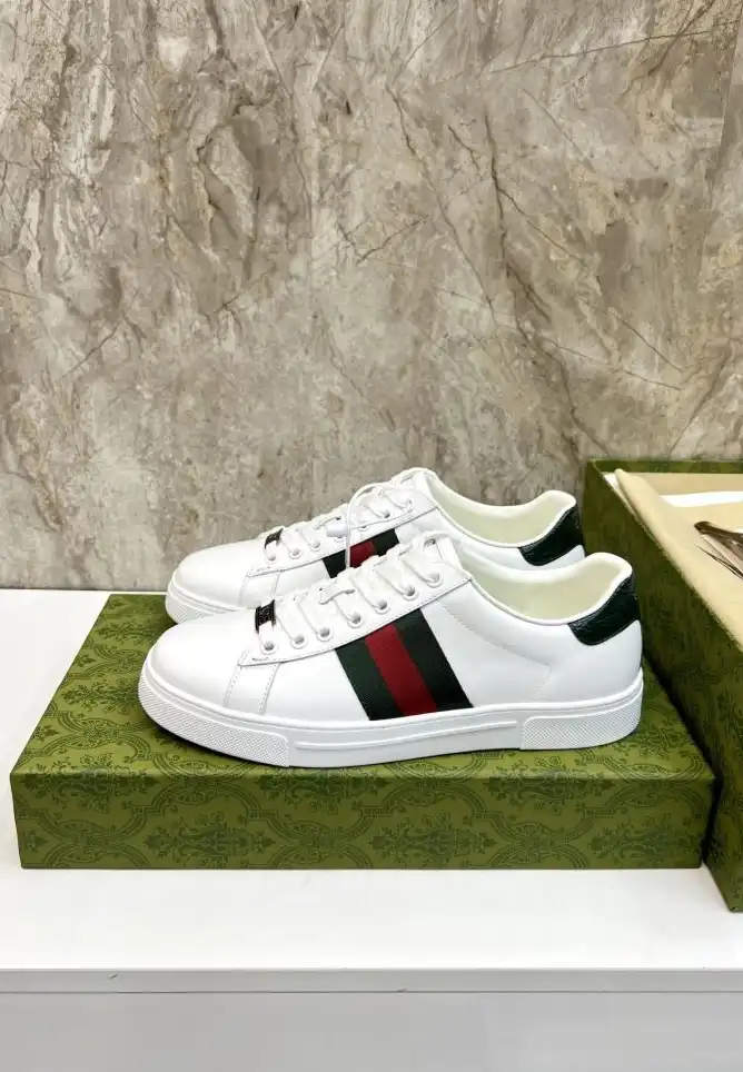 hype Gucci Sneakers