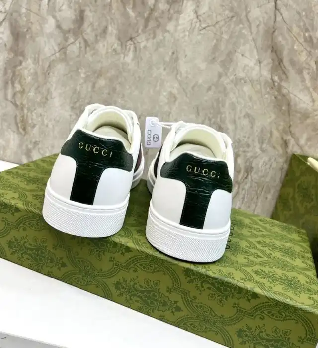 hype Gucci Sneakers