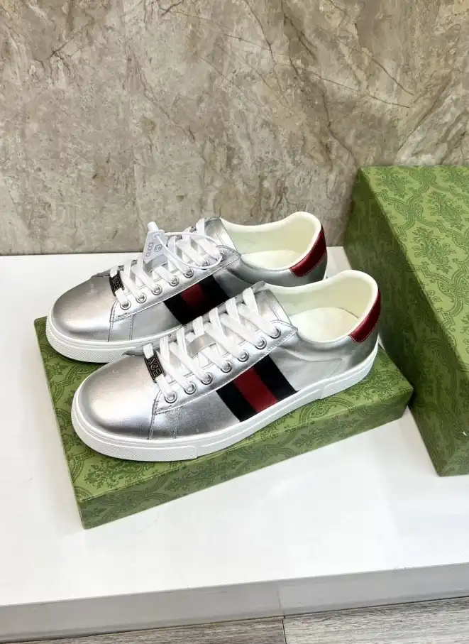 hype Gucci Sneakers