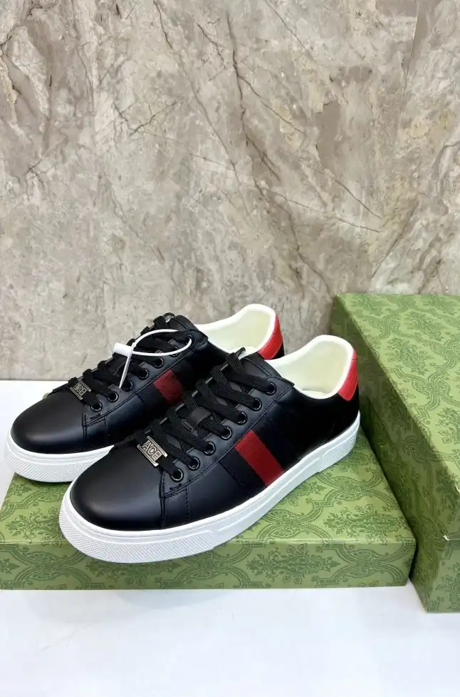 hype Gucci Sneakers