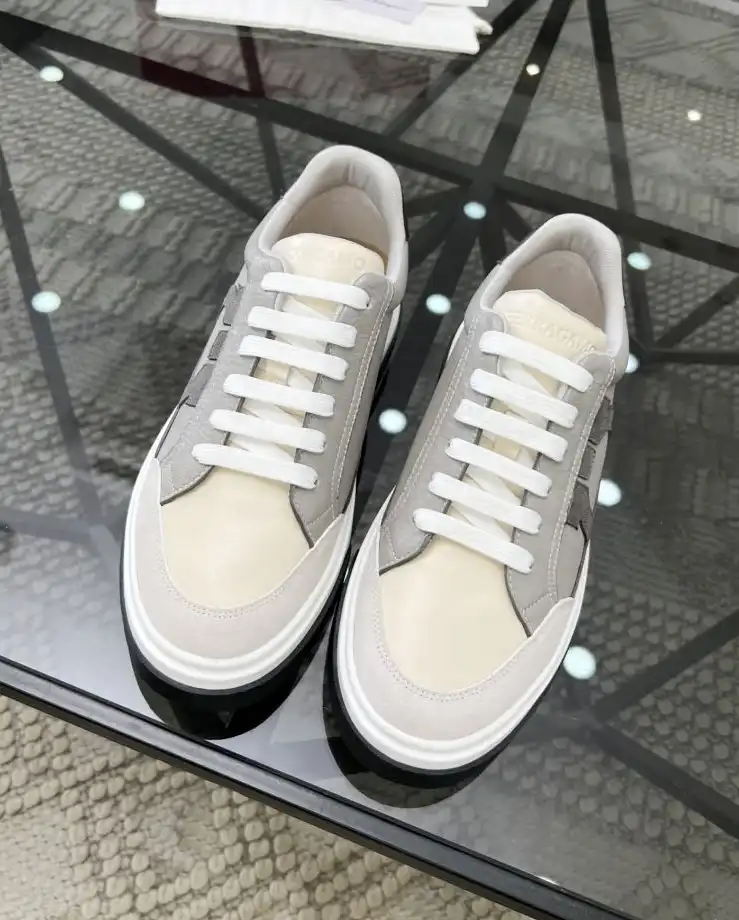 hype Ferragamo Sneakers