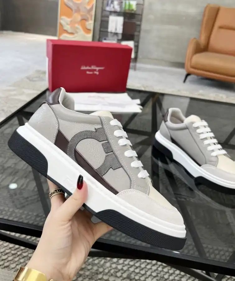 hype Ferragamo Sneakers