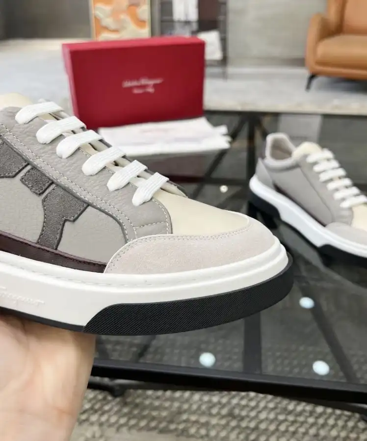 hype Ferragamo Sneakers