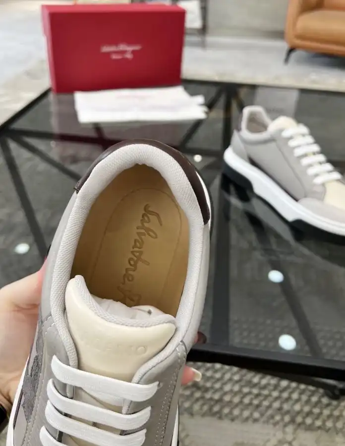 hype Ferragamo Sneakers