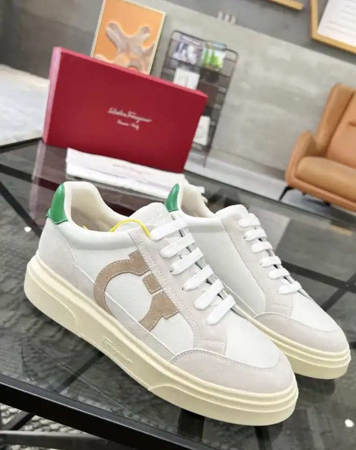 hype Ferragamo Sneakers