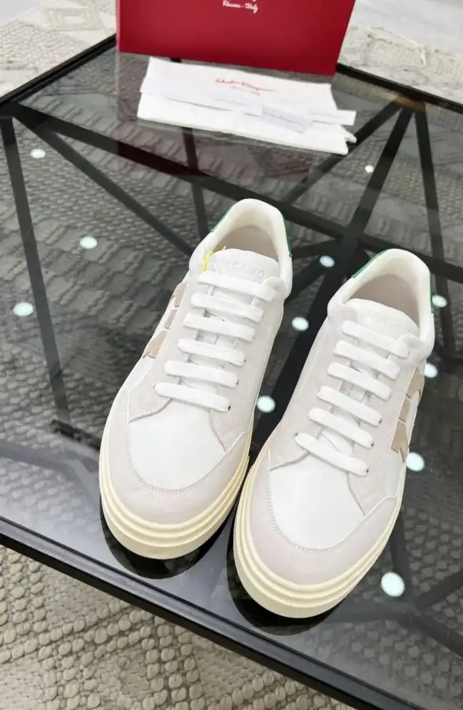 hype Ferragamo Sneakers