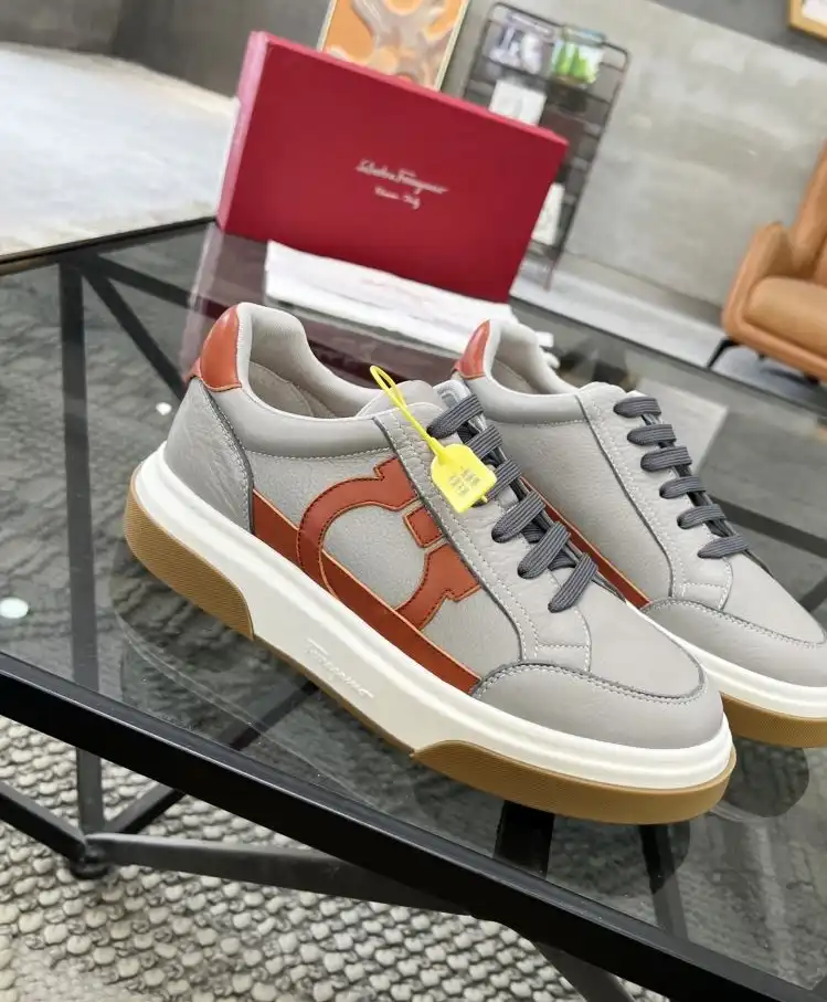 hype Ferragamo Sneakers