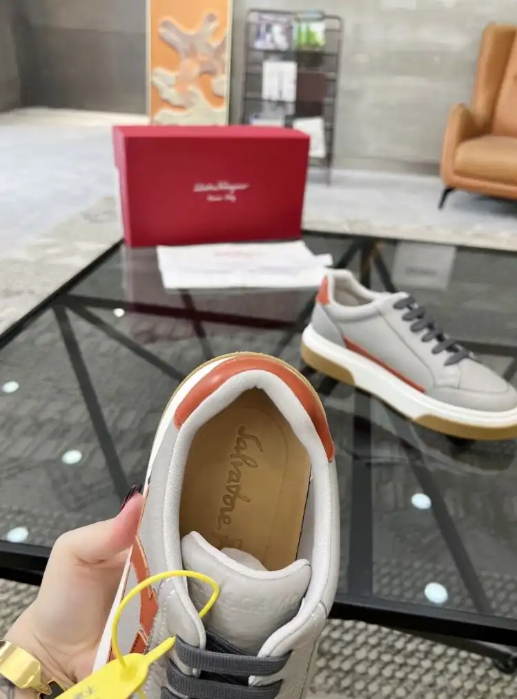 hype Ferragamo Sneakers