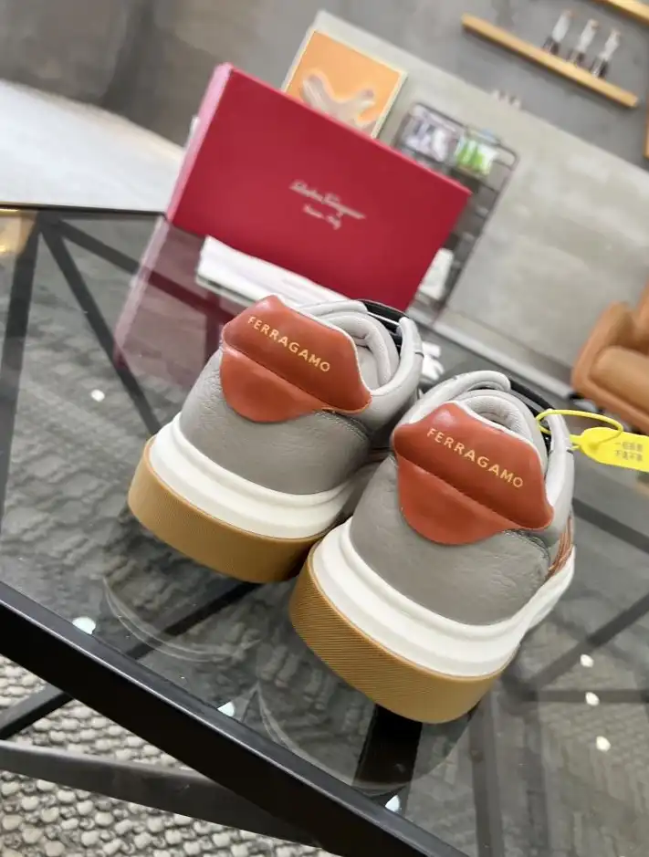 hype Ferragamo Sneakers