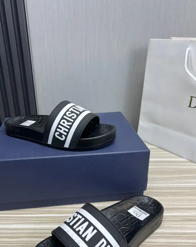 hype Christian Dior Slippers