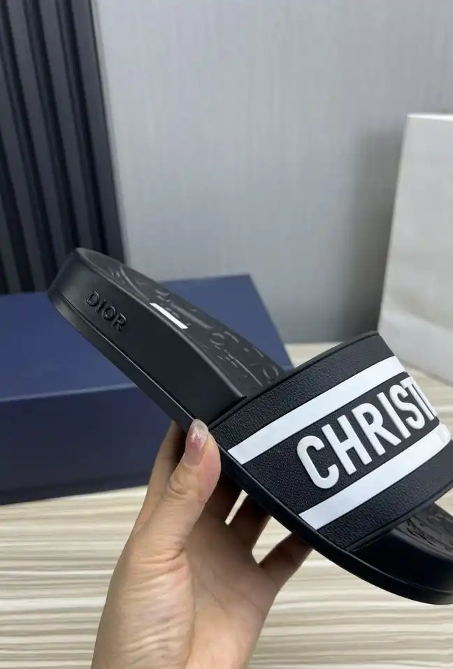 hype Christian Dior Slippers