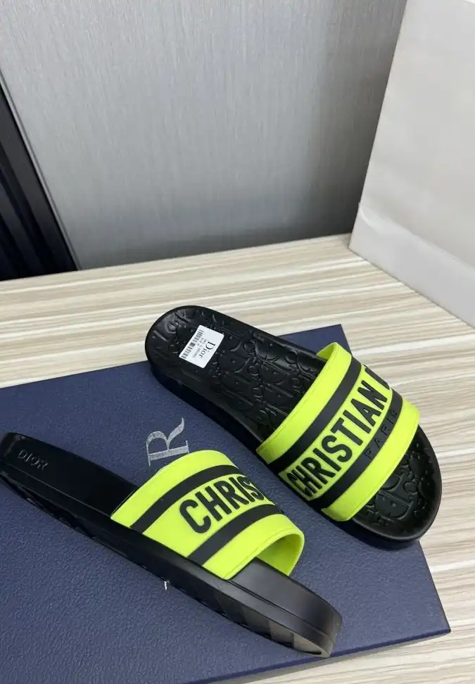 hype Christian Dior Slippers