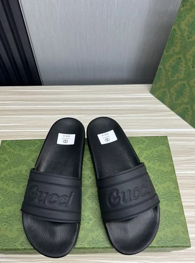 hype Gucci Slippers