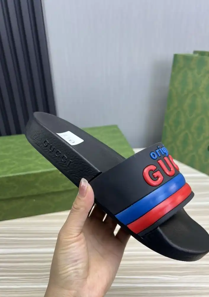 hype Gucci Slippers