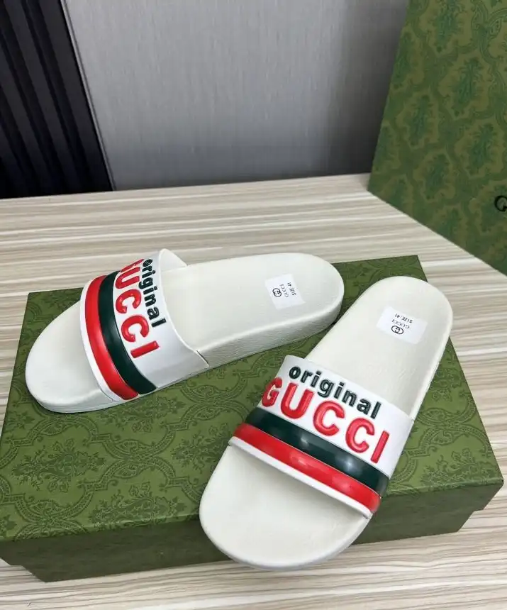 hype Gucci Slippers