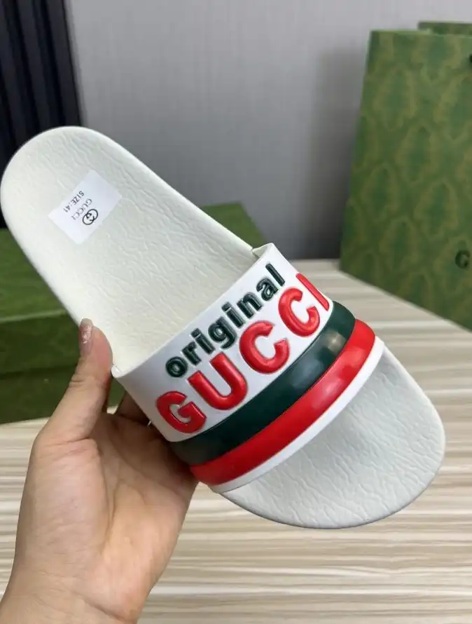 hype Gucci Slippers