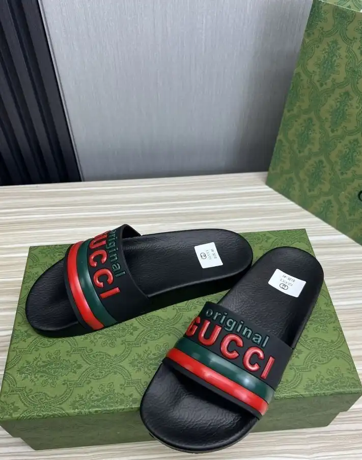 hype Gucci Slippers