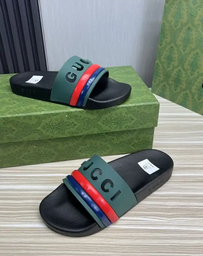 hype Gucci Slippers