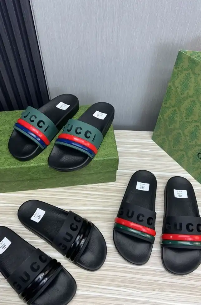 hype Gucci Slippers