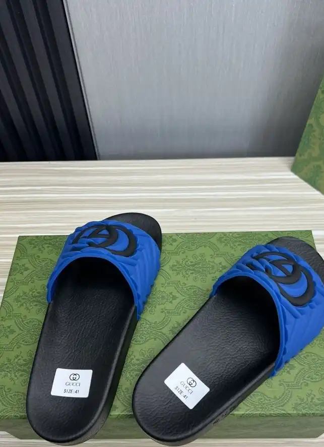 hype Gucci Slippers