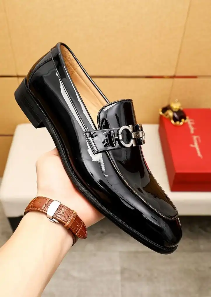 hype Ferragamo Leather Shoes