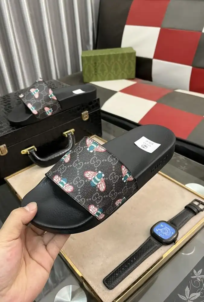 hype Gucci Slippers