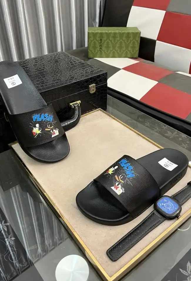 hype Gucci Slippers