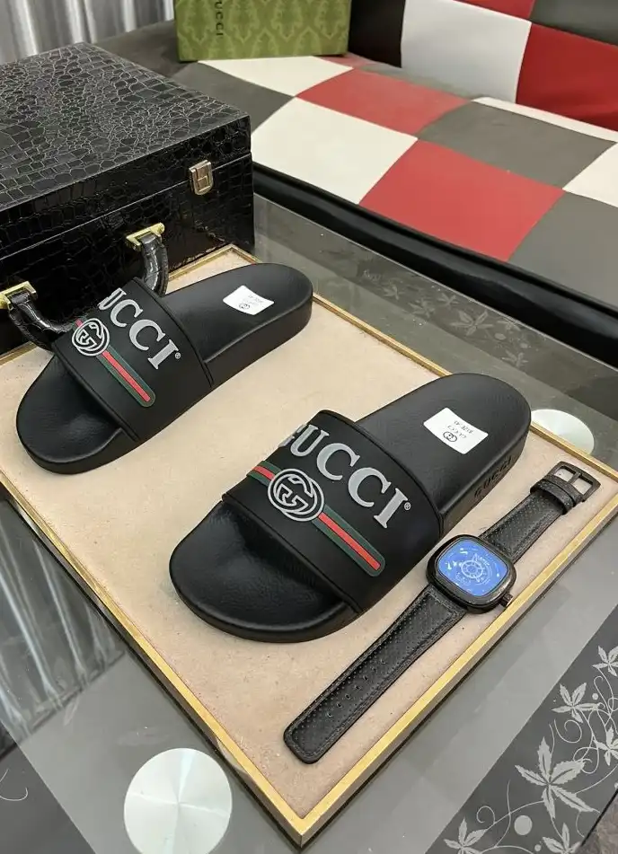 hype Gucci Slippers