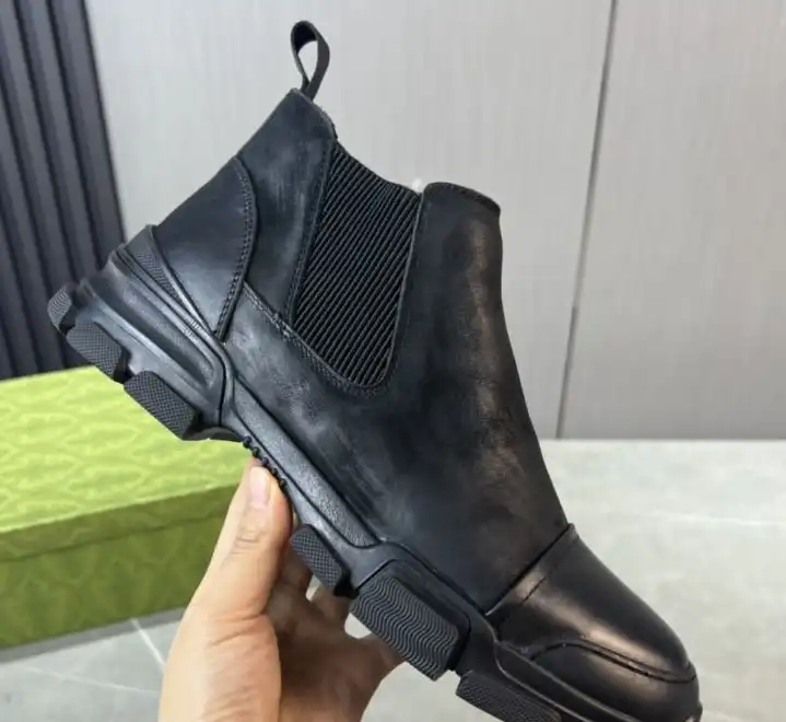 hype Gucci Boots