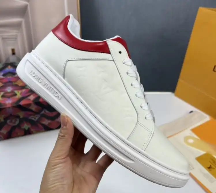 hype Louis Vuitton Sneakers