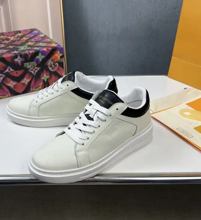 hype Louis Vuitton Sneakers