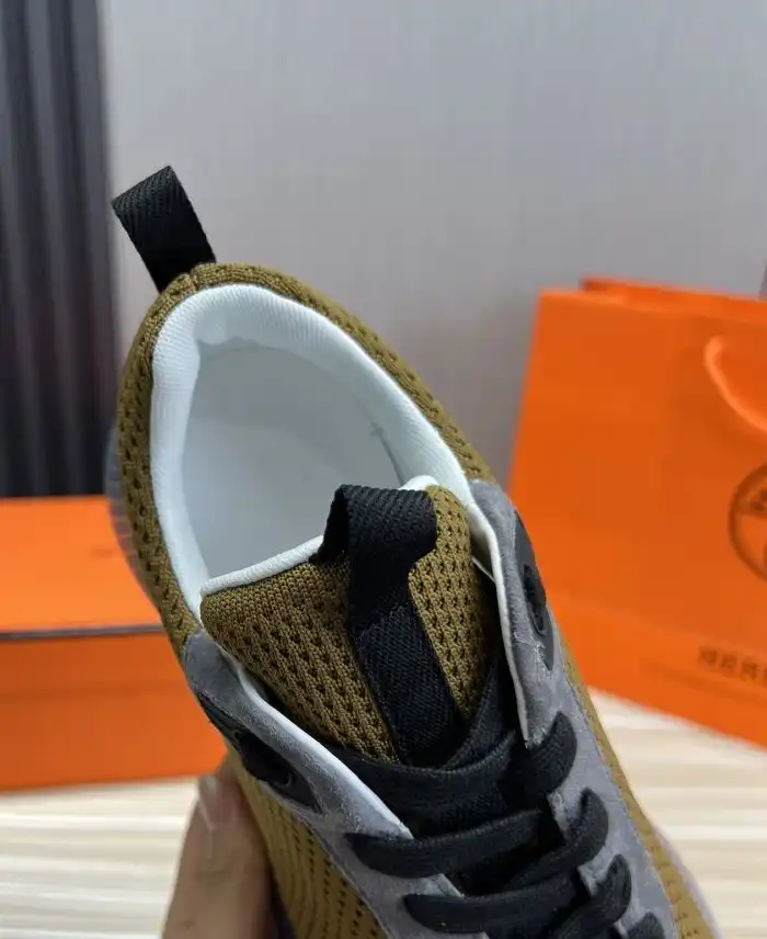 hype Hermes Casual Shoes