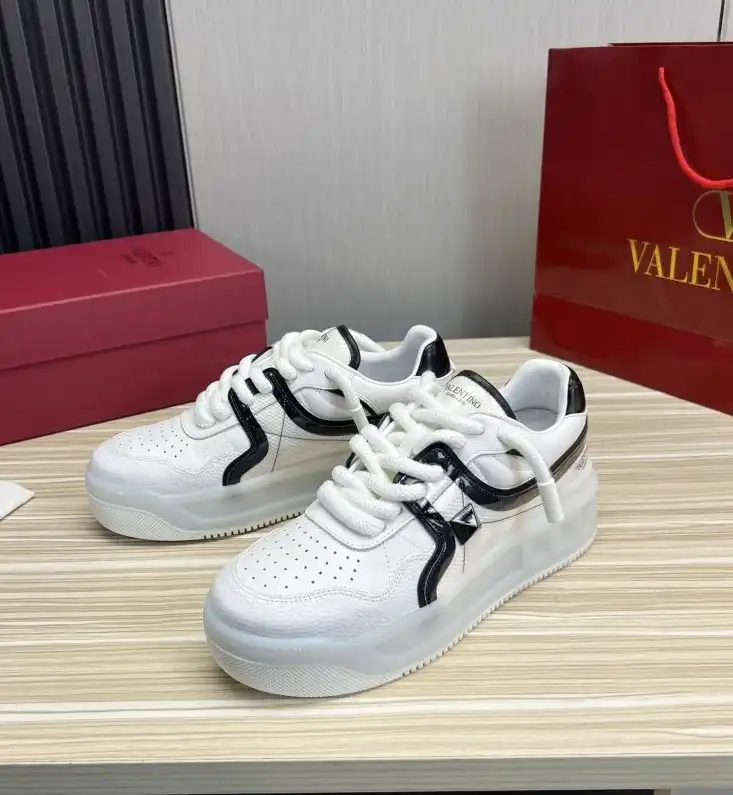 hype Valentino Casual Shoes