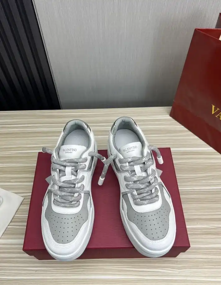 hype Valentino Casual Shoes