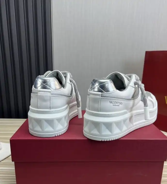 hype Valentino Casual Shoes