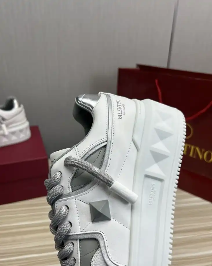 hype Valentino Casual Shoes