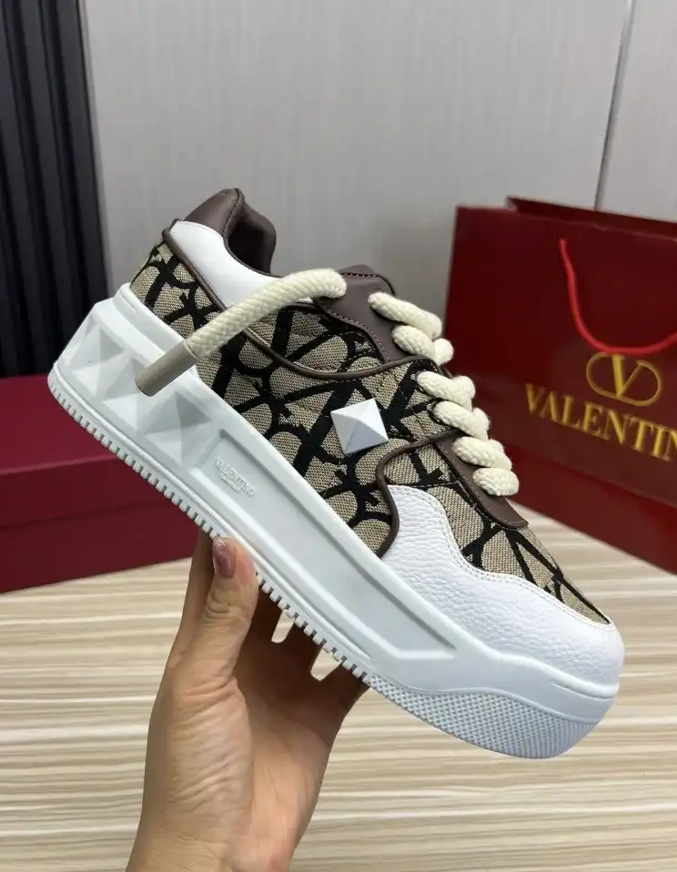 hype Valentino Casual Shoes