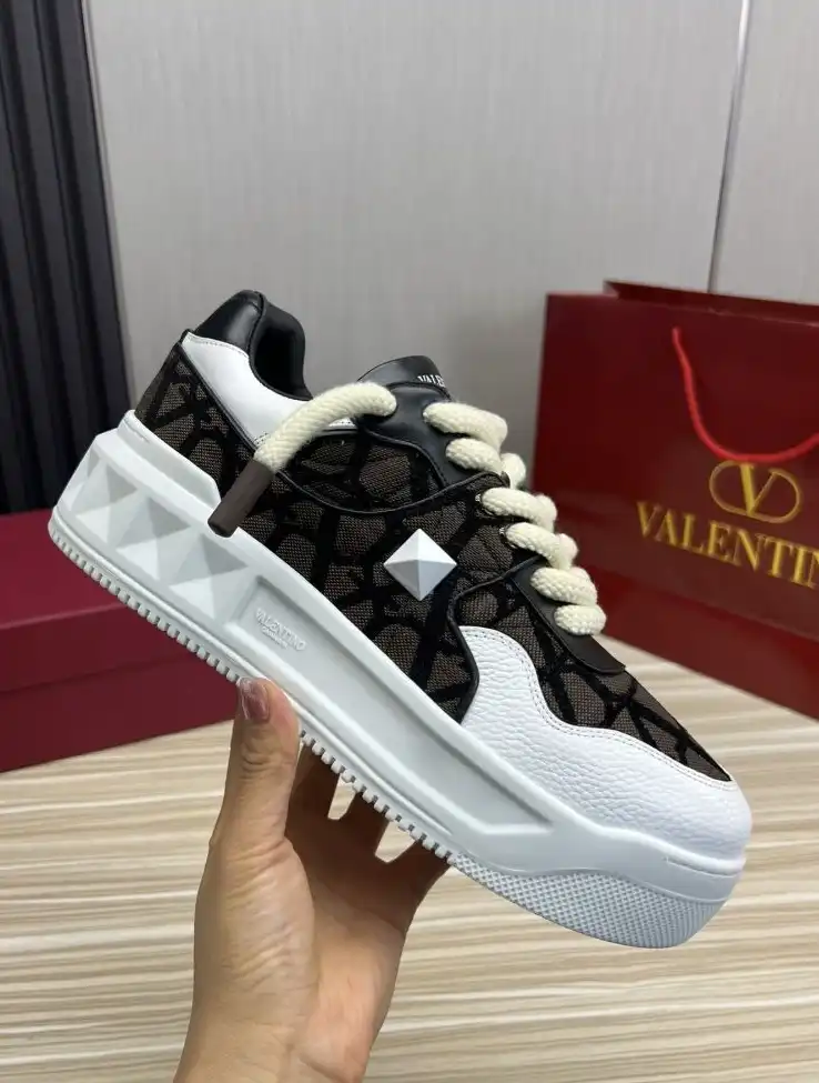 hype Valentino Casual Shoes