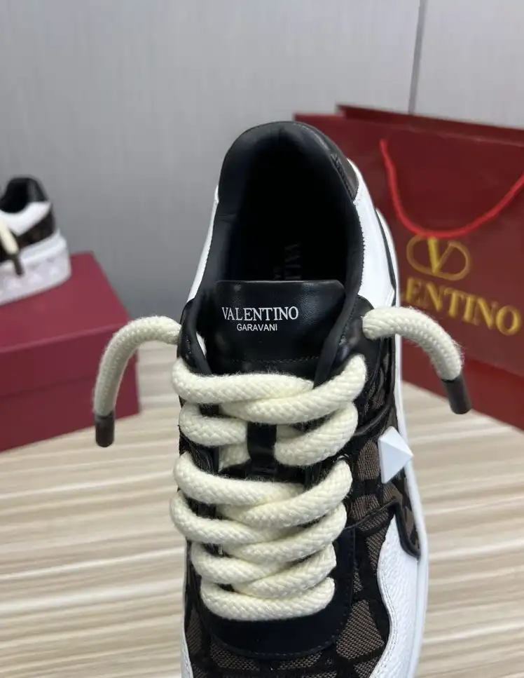 hype Valentino Casual Shoes