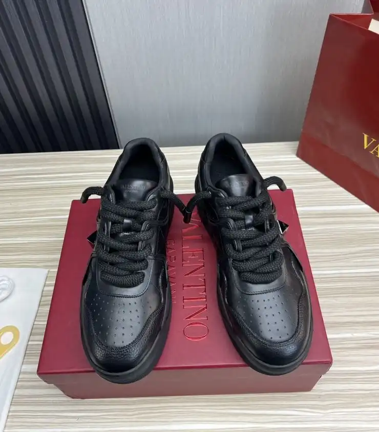 hype Valentino Casual Shoes