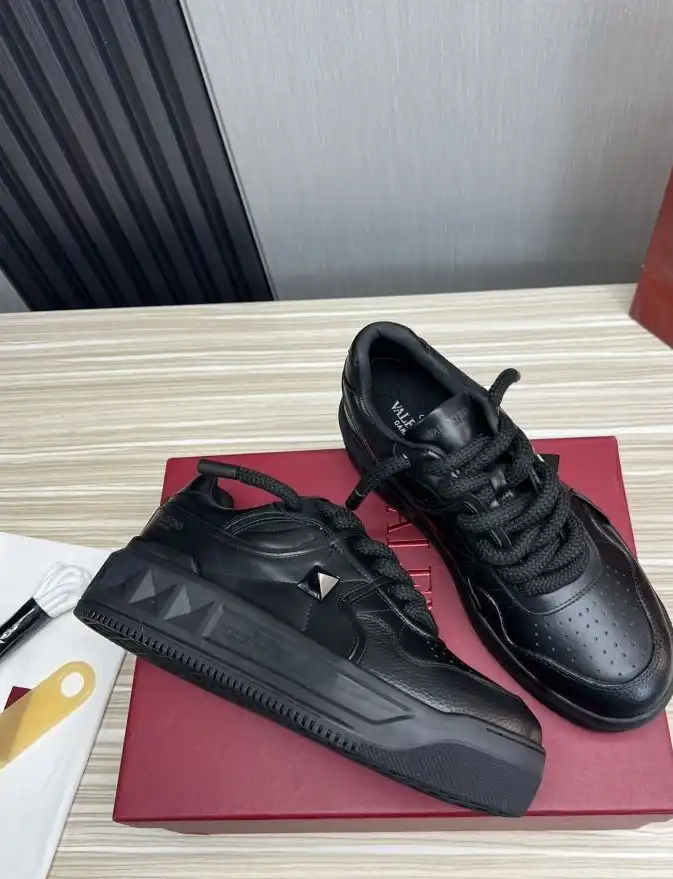 hype Valentino Casual Shoes