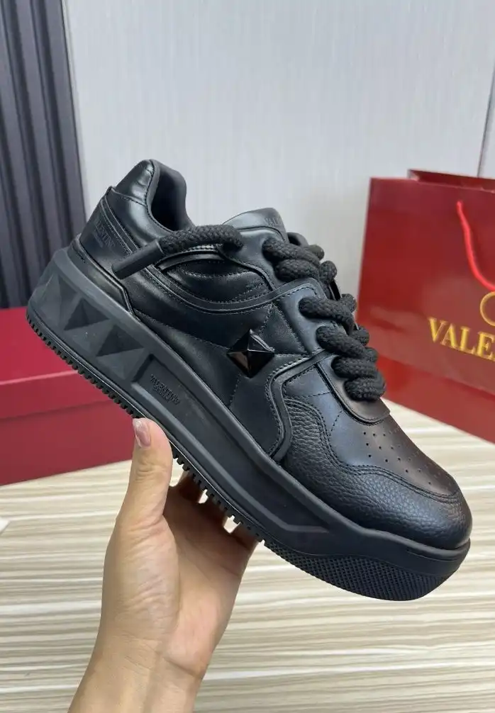 hype Valentino Casual Shoes