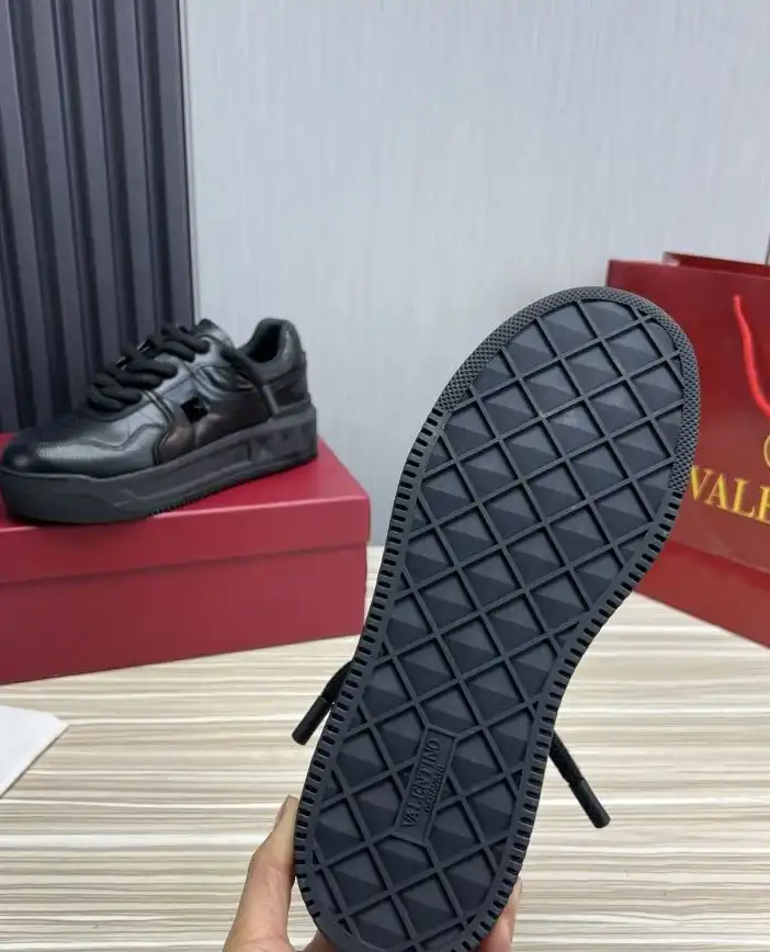 hype Valentino Casual Shoes