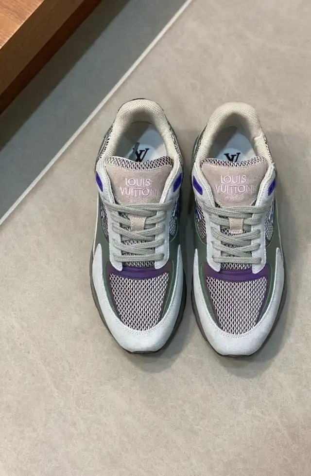 hype Louis Vuitton Sneakers