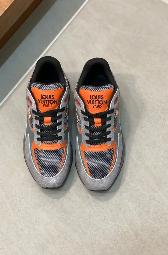 hype Louis Vuitton Sneakers