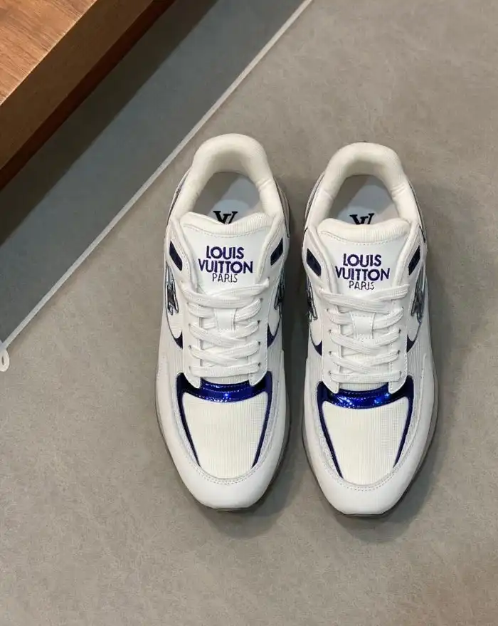 hype Louis Vuitton Sneakers