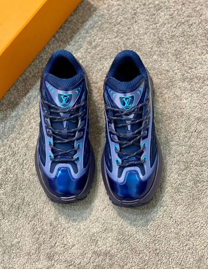 hype Louis Vuitton Sneakers