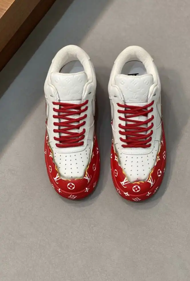 hype Louis Vuitton Sneakers