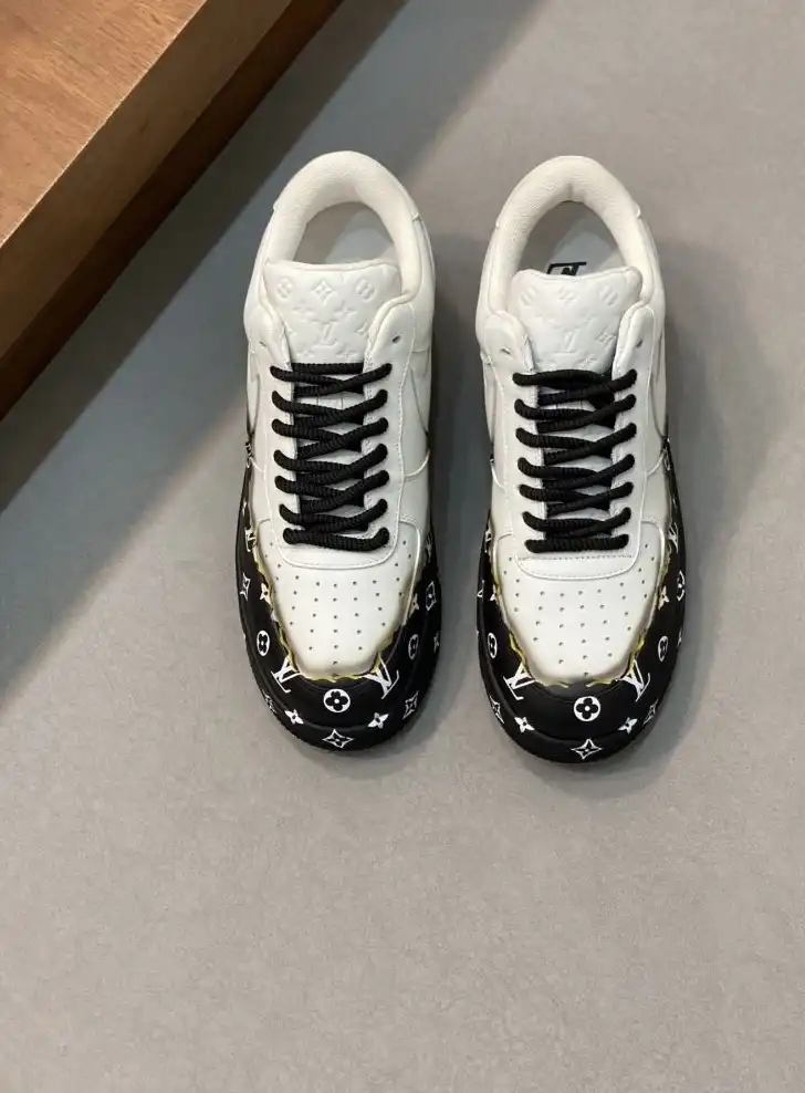 hype Louis Vuitton Sneakers